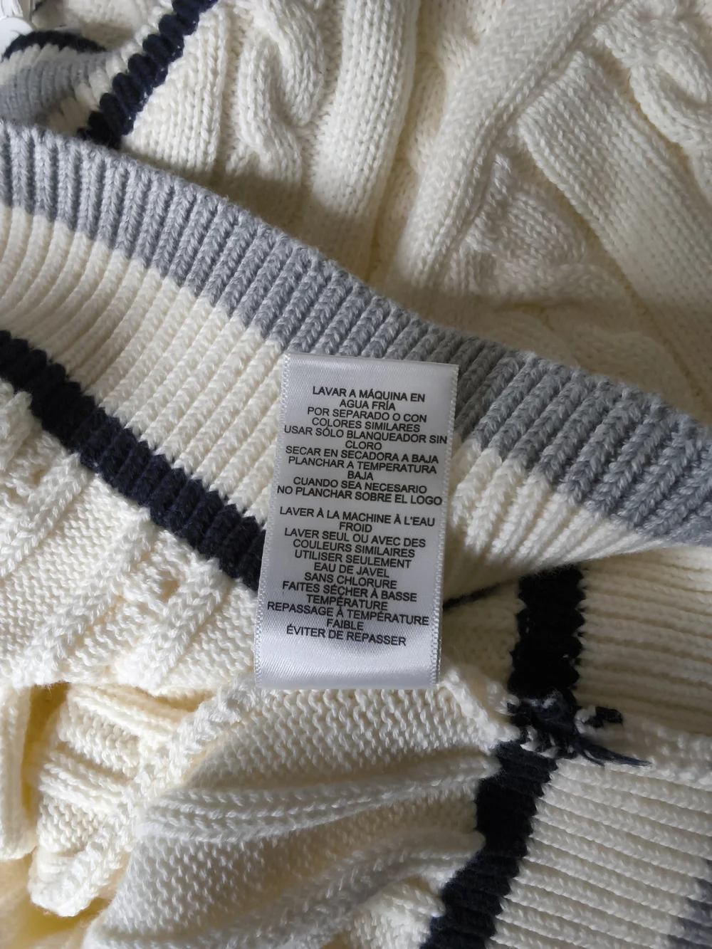Tretorn Cable-Knit V-Neck Sweater in Cream with Contrast Trim